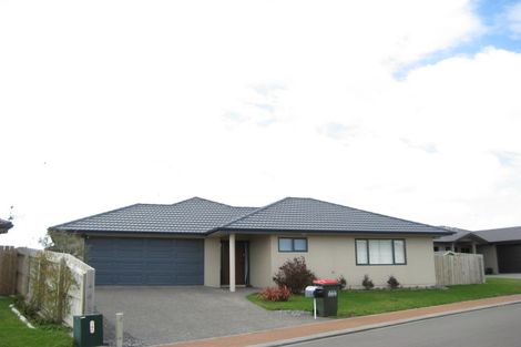 Photo of property in 17 Scott Place, Havelock North, 4130