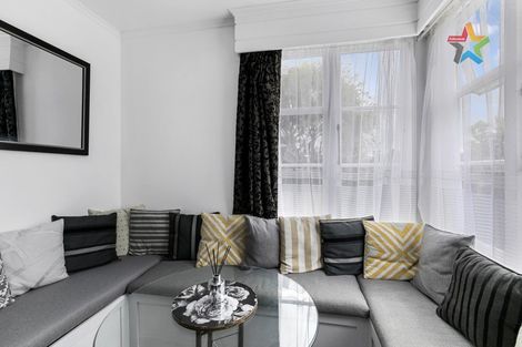 Photo of property in 43 Shearer Crescent, Naenae, Lower Hutt, 5011