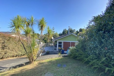 Photo of property in 15 Woodcote Drive, Glenfield, Auckland, 0629