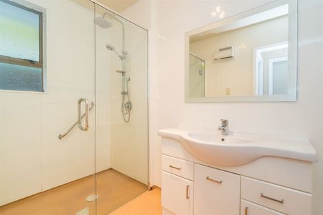 Photo of property in 8 Greenhithe Street, Waihola, Milton, 9073