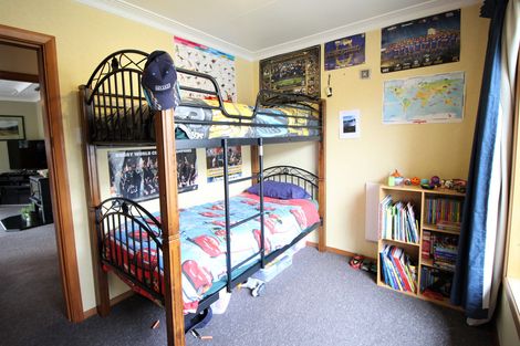 Photo of property in 27 Clutha Street, Alexandra, 9320