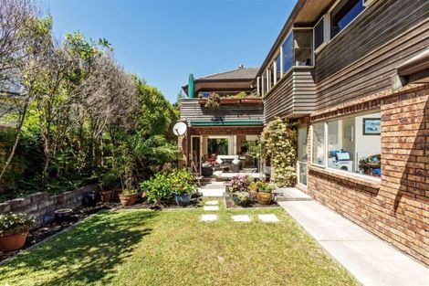 Photo of property in 47 Auld Street, Torbay, Auckland, 0630