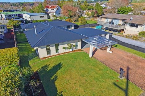 Photo of property in 15 Carter Drive, Pomare, Rotorua, 3015