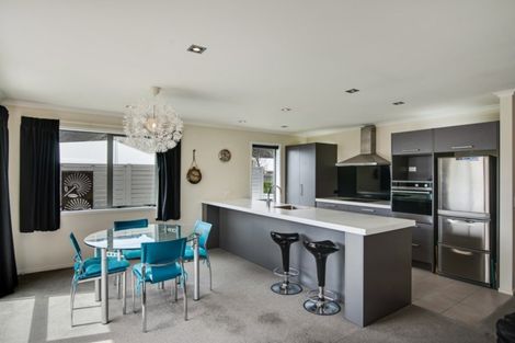 Photo of property in 4 Sew Hoy Lane, Arthurs Point, Queenstown, 9371