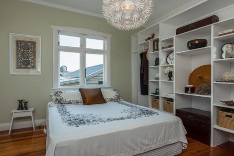 Photo of property in 18 Carrington Street, Mount Cook, Wellington, 6021