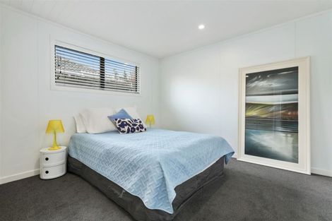 Photo of property in 61 Wakefield Avenue, Sumner, Christchurch, 8081