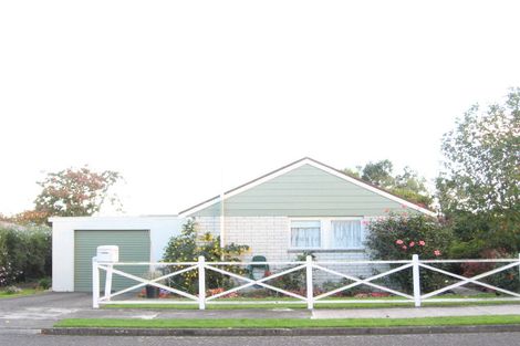 Photo of property in 13 Dittmer Street, Otaki, 5512