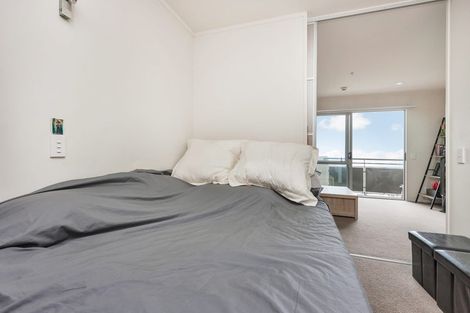 Photo of property in Luna Apartments, 4m/16 Burton Street, Grafton, Auckland, 1010
