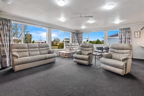 Photo of property in 35 Aotea Crescent, Tokoroa, 3420