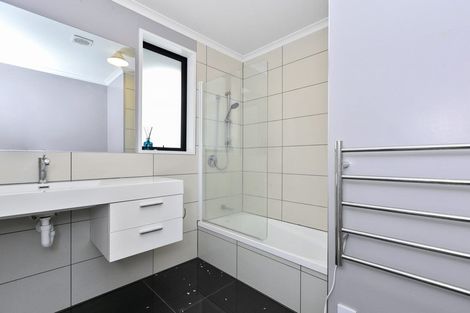 Photo of property in 117 Centennial Avenue, Helensburgh, Dunedin, 9010