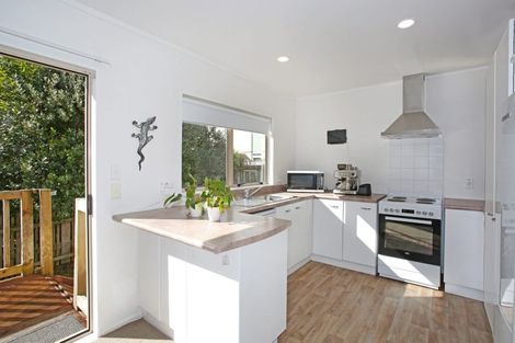 Photo of property in 50a Kitchener Road, Waiuku, 2123