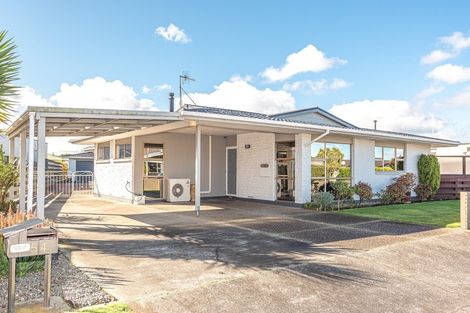 Photo of property in 54 Exeter Crescent, Springvale, Whanganui, 4501