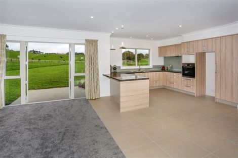 Photo of property in 3 Sands Road, Waiuku, 2681
