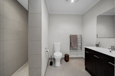 Photo of property in 10c Campbell Street, Hawera, 4610