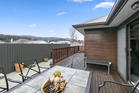 Photo of property in 13 Woodland Grove, Wainuiomata, Lower Hutt, 5014