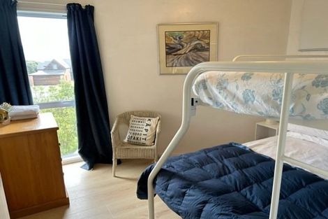 Photo of property in 9 Waiheke Street, Waikanae Beach, Waikanae, 5036