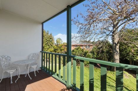 Photo of property in 44 Lansdowne Crescent, Glenview, Hamilton, 3206