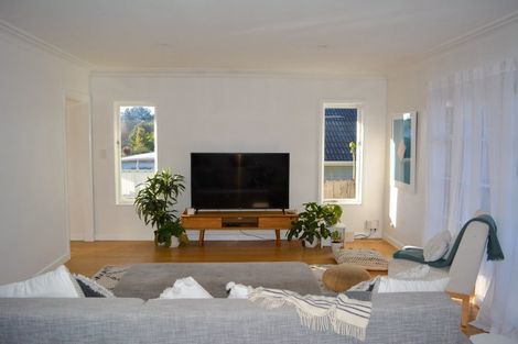 Photo of property in 11 Kamara Road, Glen Eden, Auckland, 0602
