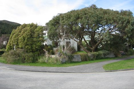 Photo of property in 196 Wise Street, Wainuiomata, Lower Hutt, 5014