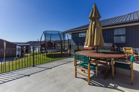 Photo of property in 60 Katania Heights, Brightwater, 7022