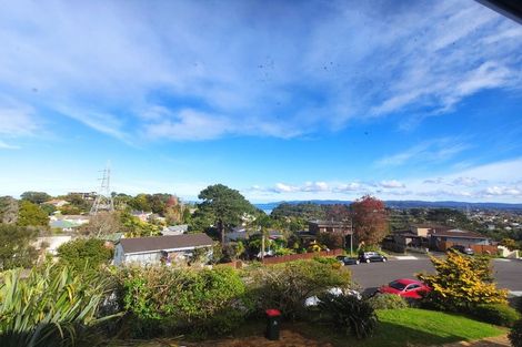 Photo of property in 1 George Laurenson Lane, Mount Roskill, Auckland, 1041