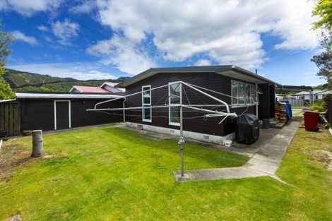 Photo of property in 27 Kiwi Street, Heretaunga, Upper Hutt, 5018