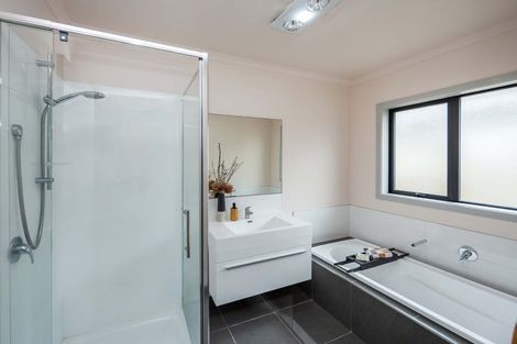 Photo of property in 12 Ryedale Road, Flagstaff, Hamilton, 3210