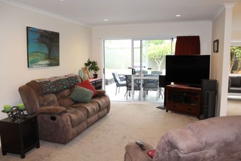 Photo of property in 11 Kiwi Avenue, Maunu, Whangarei, 0110