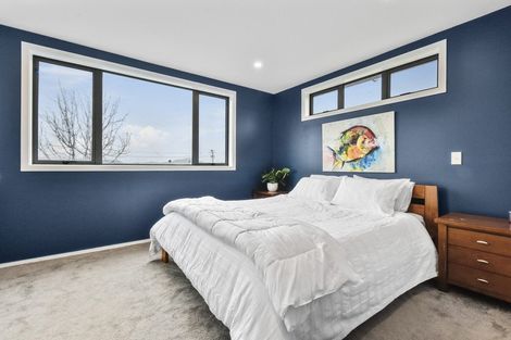 Photo of property in 6 Kawakawa-orere Road, Kawakawa Bay, Papakura, 2585