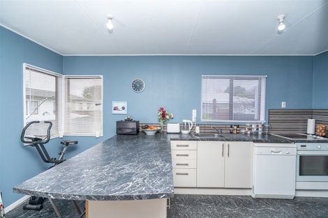 Photo of property in 12a Pringle Place, Nawton, Hamilton, 3200