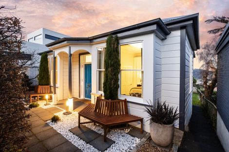 Photo of property in 8 City Road, Roslyn, Dunedin, 9010