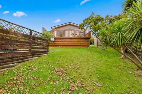 Photo of property in 11 Discovery Drive, Whitby, Porirua, 5024