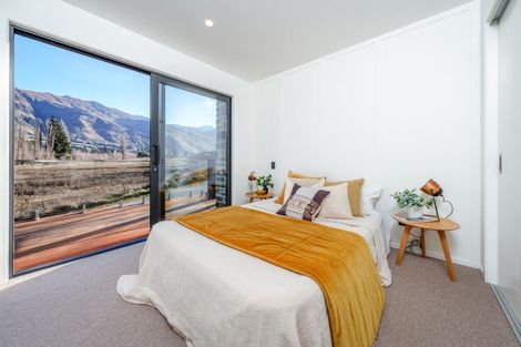 Photo of property in 7 Kamana Rise, Wanaka, 9382
