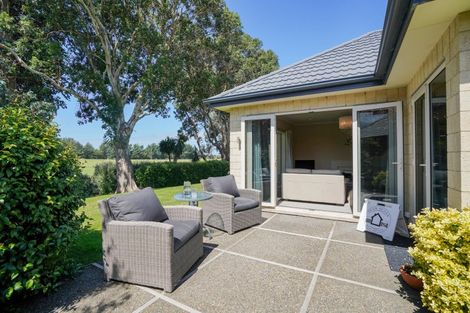 Photo of property in 64 Glenroy Park Drive, Waikiwi, Invercargill, 9810