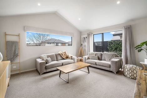 Photo of property in 6 David Buist Crescent, Halswell, Christchurch, 8025