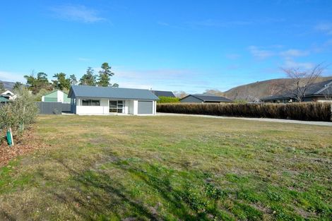 Photo of property in 20 Pisa Moorings Road, Mount Pisa, Cromwell, 9383