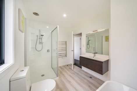 Photo of property in 11 Josland Lane, Wallaceville, Upper Hutt, 5018