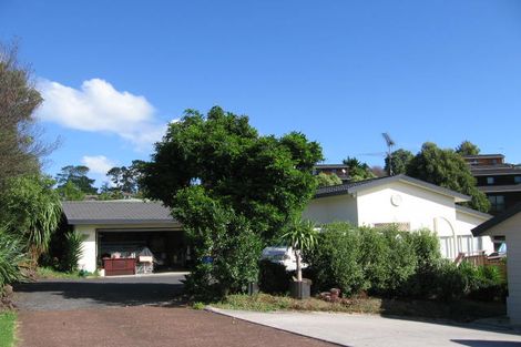 Photo of property in 31 Rifleman Rise, Unsworth Heights, Auckland, 0632