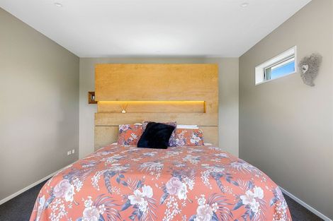 Photo of property in 8 Orkney Street, Strowan, Christchurch, 8052