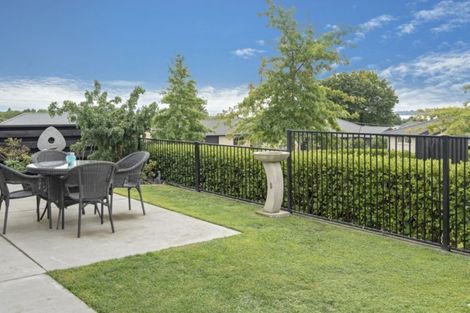 Photo of property in 10 Vista Close, Omokoroa, 3114