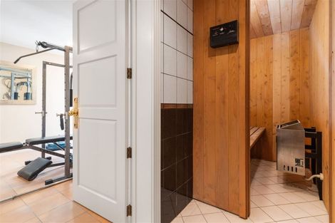 Photo of property in 37 Overdale Drive, Cashmere, Christchurch, 8022