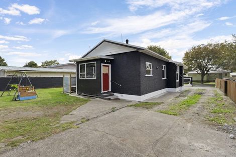 Photo of property in 22 Percy Avenue, Stratford, 4332