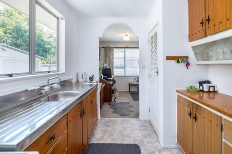 Photo of property in 24 Kupe Drive, Carterton, 5713