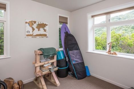 Photo of property in 169 Houghton Bay Road, Houghton Bay, Wellington, 6023