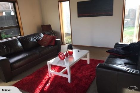 Photo of property in 10 Sunbeam Place, Halswell, Christchurch, 8025