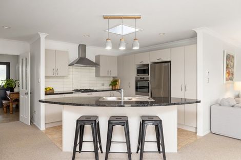 Photo of property in 32 Bellbird Rise, Pyes Pa, Tauranga, 3112