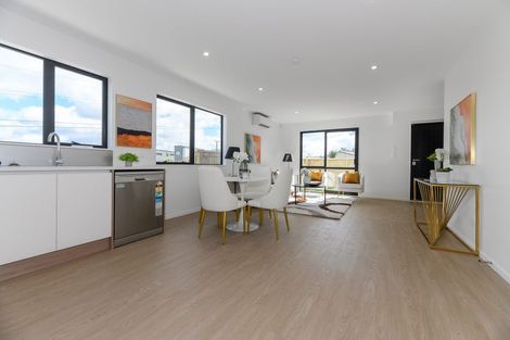 Photo of property in 38c Routley Drive, Glen Eden, Auckland, 0602