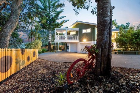 Photo of property in 83 Rangatira Road, Beach Haven, Auckland, 0626