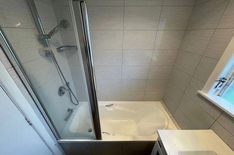 Photo of property in 3/18 Dinglebank Road, Mount Wellington, Auckland, 1060
