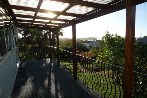 Photo of property in 44 Rawhiti Road, Manly, Whangaparaoa, 0930